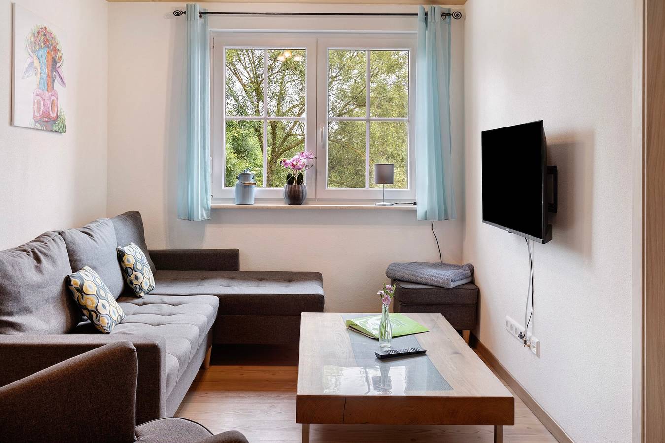 Ganze Wohnung, Ferienwohnung Gauchach" mit Gemeinschaftsgarten, Balkon und Wlan in Unadingen (Löffingen), Löffingen