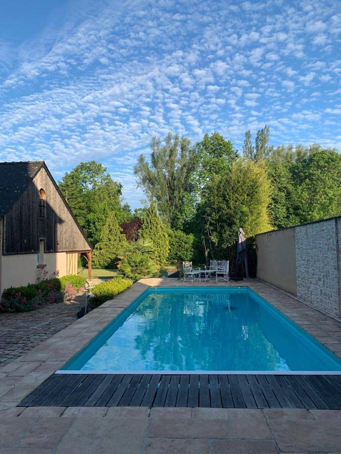Double Room in Arnage, Sarthe
