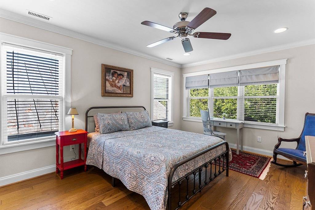 Downtown Wilmington home in the Historic District, near to Cape Fear River Walk in Wilmington, New Hanover County