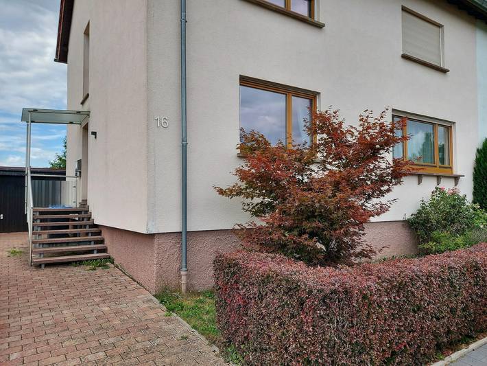 Ferienwohnung für 3 Personen, mit Terrasse und Garten, kinderfreundlich - 1