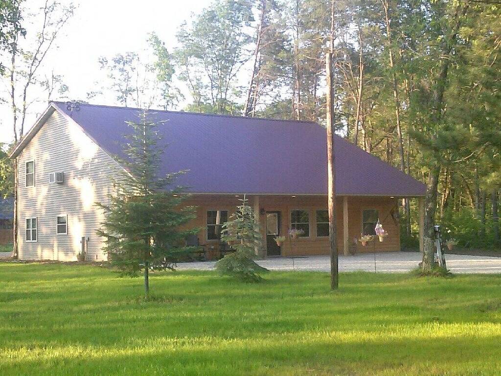 Vacation Home for 14 Guests in Wisconsin, USA