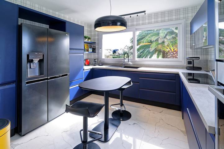 Location de vacances pour 8 personnes, avec jardin et terrasse à Plougonvelin - 3