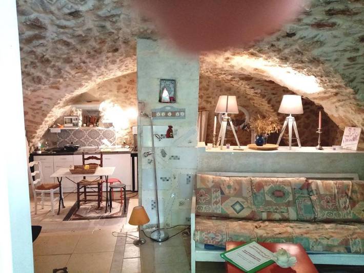 Gîte pour 2 personnes, avec jardin et terrasse à Jouques - 2