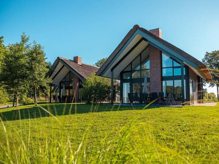 Villa für 10 Personen, mit Terrasse und Garten