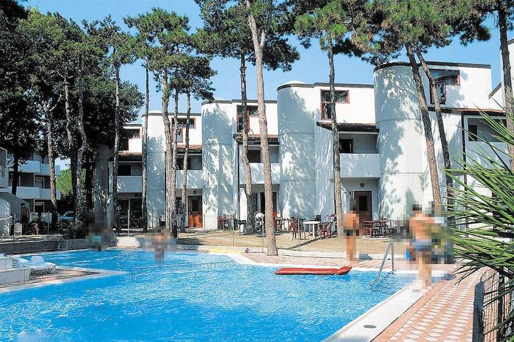 Ferienhaus für 8 Personen, mit Pool in Lignano Sabbiadoro