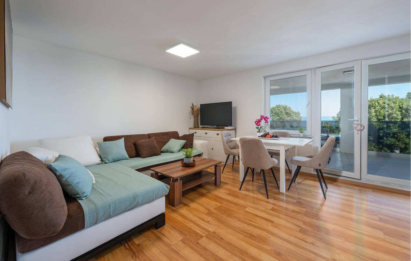 Ferienhaus für 6 Personen mit Pool in Peruski, Südküste Istrien