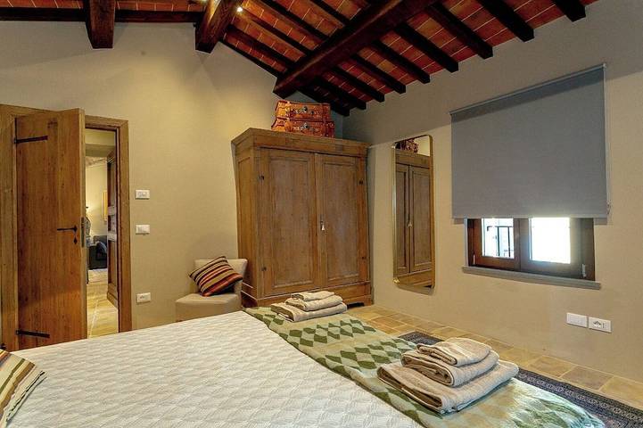 Apartamento entero, Elegante appartamento affacciato sulla piazza principale di Montone in Montone (Italia), Valtiberina