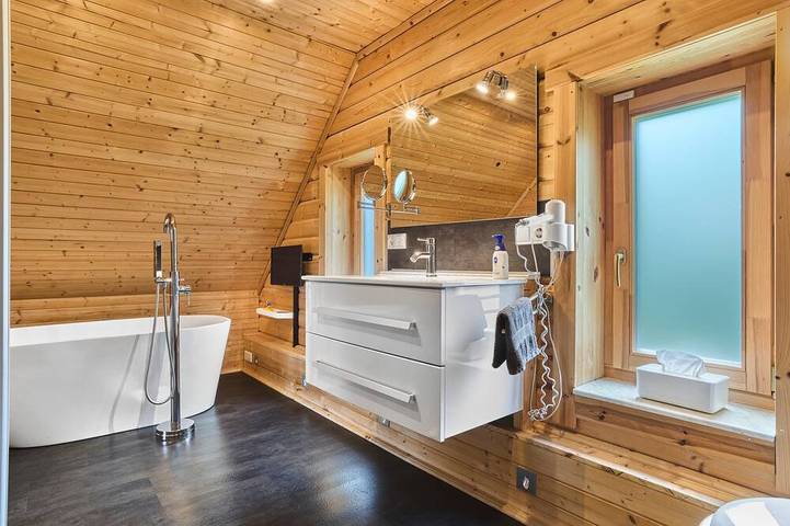 Hütte für 2 Personen, mit Garten und Balkon sowie Whirlpool in Mauth - 4