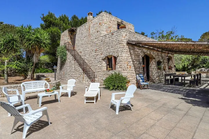 Casa vacanza per 6 persone, con panorama e giardino, con animali domestici - 1