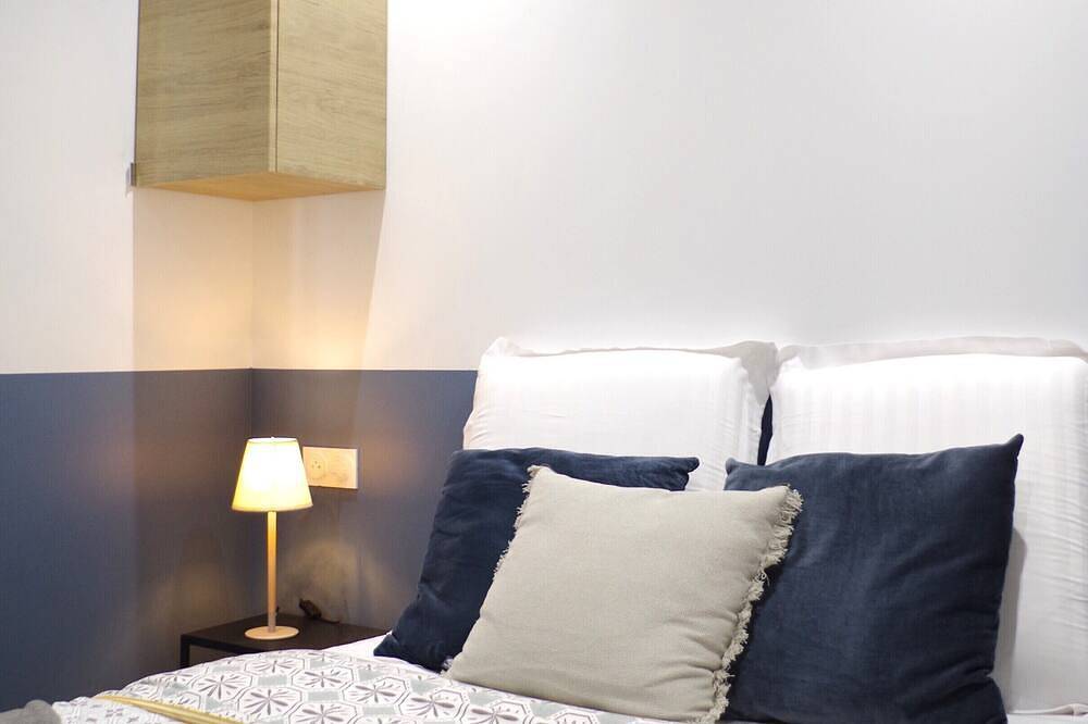 Appartement entier, Appart'hôtel tout confort avec terrasse in Tulette, Région de nyons
