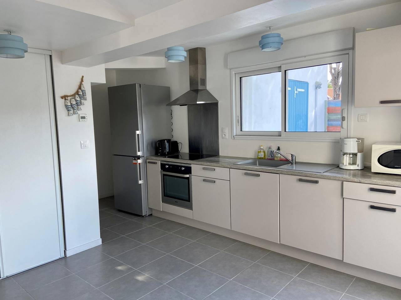 Renovated Beach House - Comfort & Amenities, Near Shops & Activities, Wifi Included in Bretignolles-sur-Mer, Loire Valley