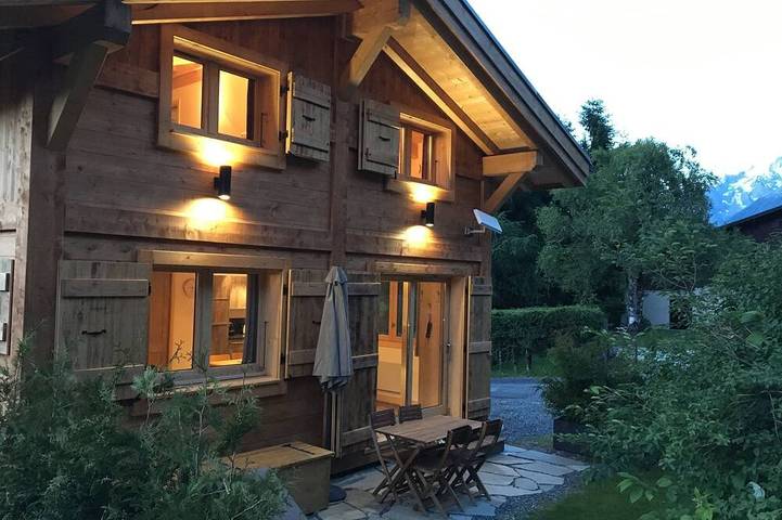 Chalet pour 5 personnes, avec terrasse et jardin