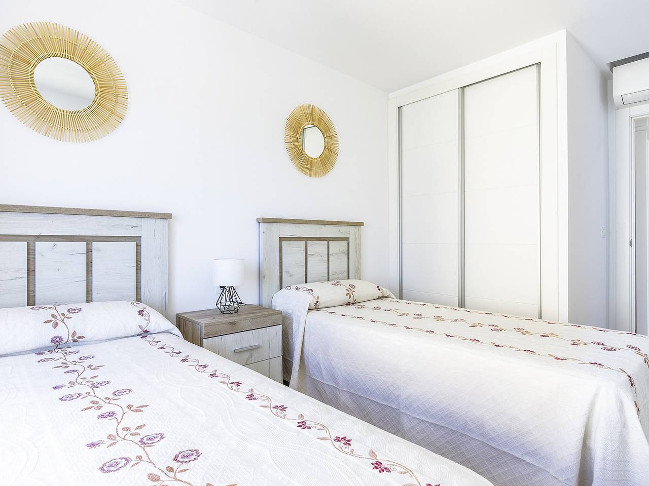 Ganze Wohnung, Strandnahe Wohnung mit 2 Schlafzimmern und Klimaanlage in Torre del Mar in Playa de Torre del Mar, Torre del Mar