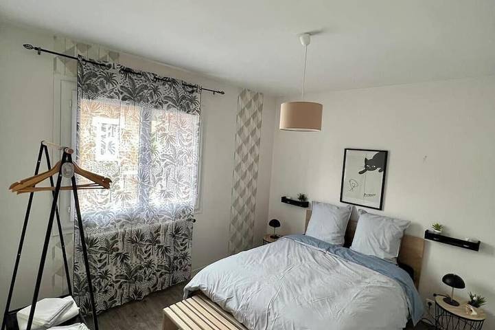 Apartamento entero, Casa Viallatoux - Proche Centre - Parking Gratuit in Brive-la-Gaillarde, Brive-la-Gaillarde region