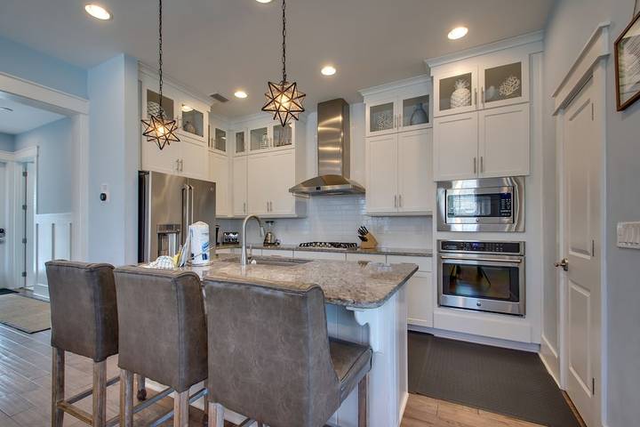 Vacation house for 12 people, with balcony and hot tub as well as pool the Florida Panhandle