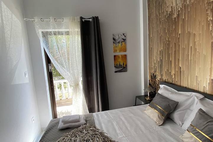 Gîte pour 3 personnes dans Portes