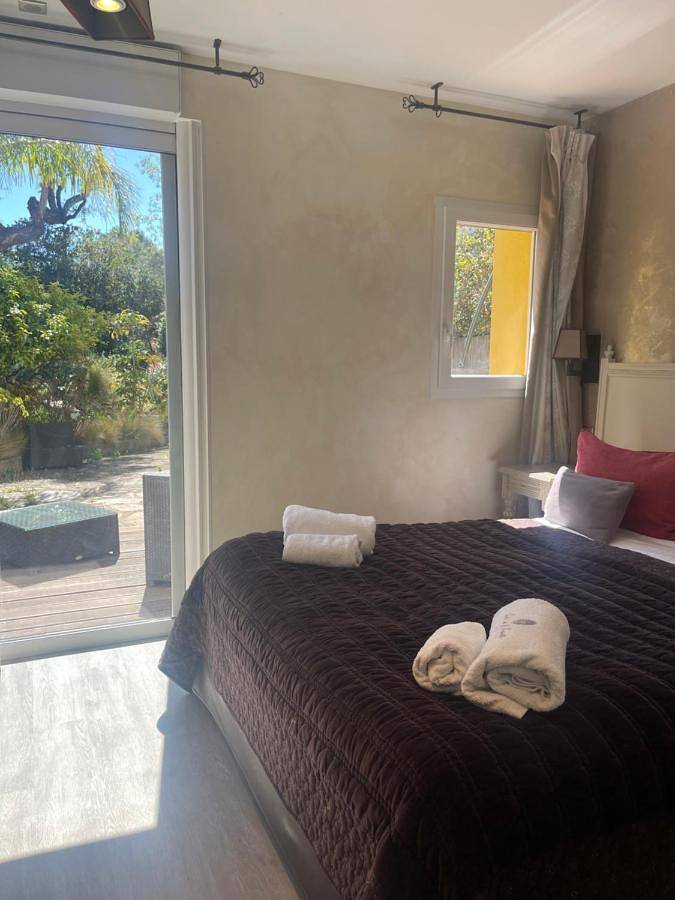 Hôtel pour 2 personnes, avec sauna et jardin dans Plage de La Fossette - 4