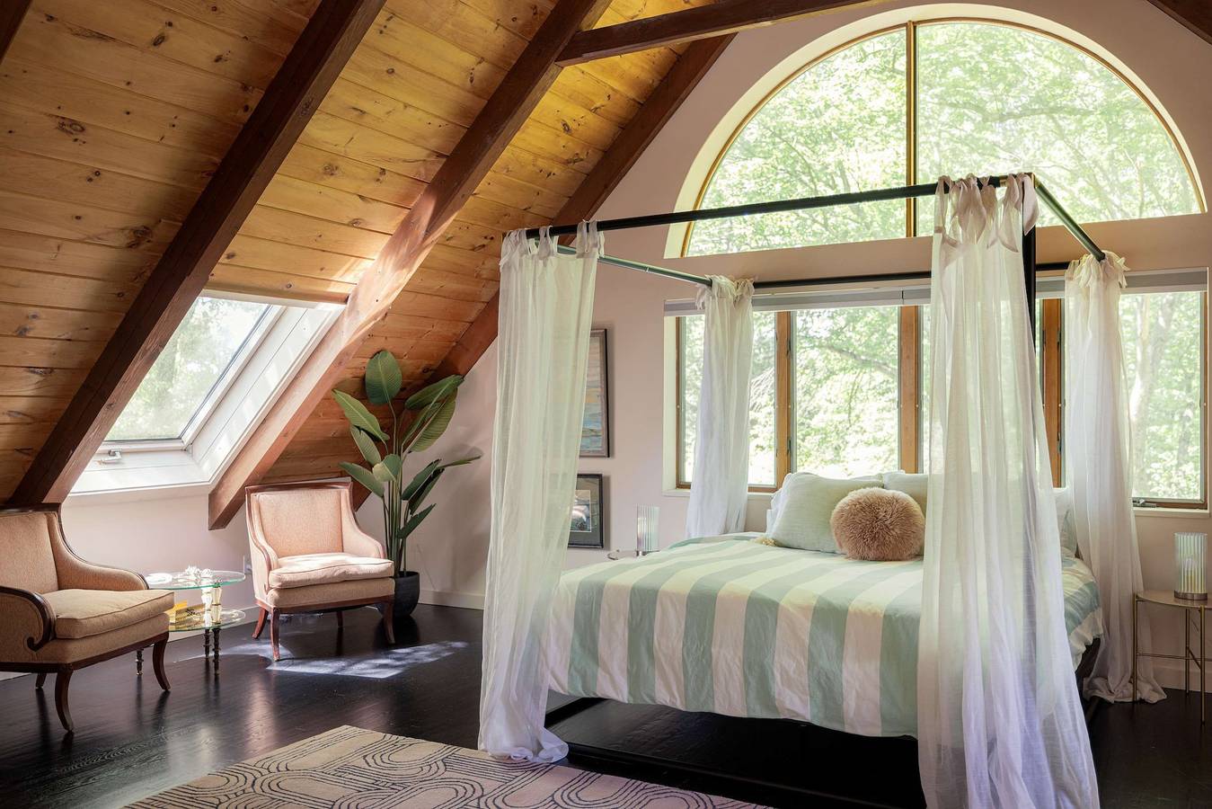 Catskill Estate w epic views   hot tub in Kingston (NY), Ulster County