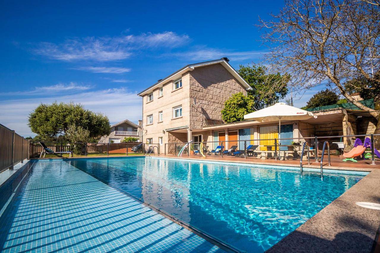 Five-Bedroom House in Marcón, Pontevedra City