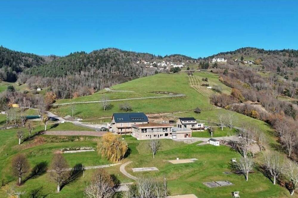 Ganze Wohnung, Domaine Le H – A Nature Getaway with Panoramic Views of the Vosges in Hohrod, Regionaler Naturpark Belchen der Vogesen