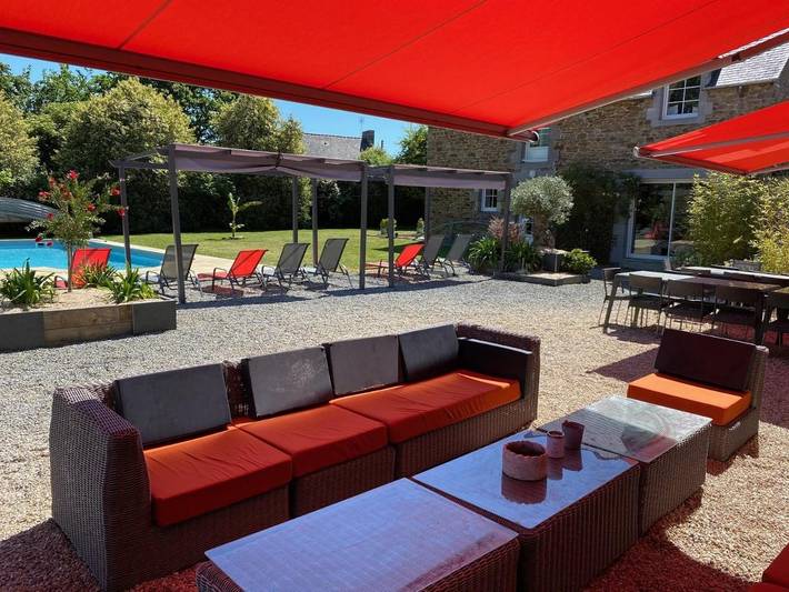 Chambre d’hôte pour 3 personnes, avec terrasse ainsi que jardin et piscine à Pleudihen-sur-Rance - 2