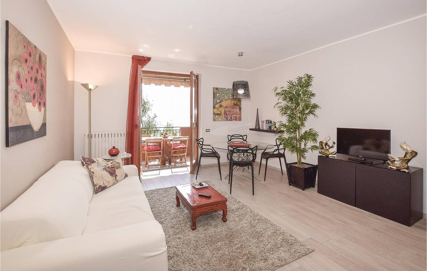 Ganze Ferienwohnung, Terrassenwohnung mit Seeblick und WiFi in Bellano, Orobie Alpen West