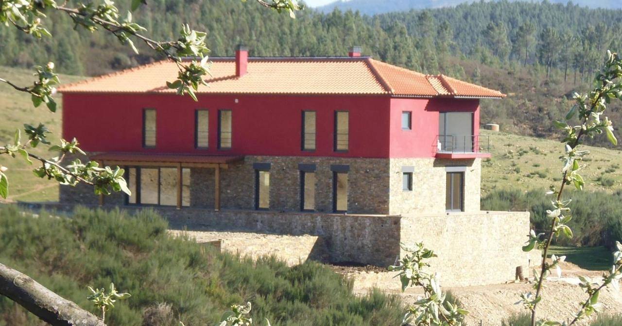 Double Room in Casegas, Casegas e Ourondo