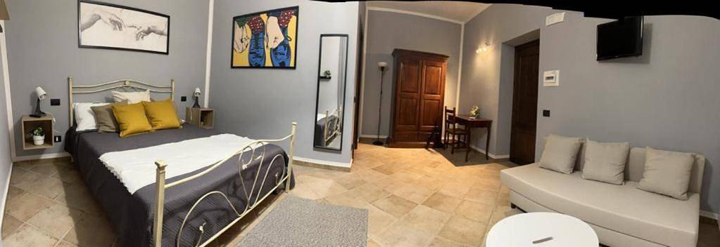 Double or Twin Room with Private Bathroom in Dragoni, Provincia di Caserta