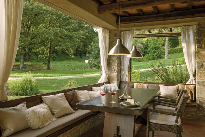 Ferienhaus für 4 Personen, mit Balkon und Terrasse sowie Garten und Ausblick in der Toskana