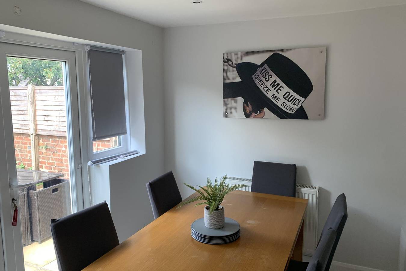 House - Sleeps 5 - Pet friendly - Garden - Parking in Lytham St Annes, Blackpool Pleasure Beach