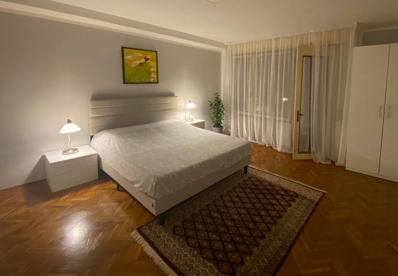 Appartement entier, Appartement « Isola » avec vue sur la montagne, terrasse privée et Wi-Fi in Feltre, Groupe Cimonega