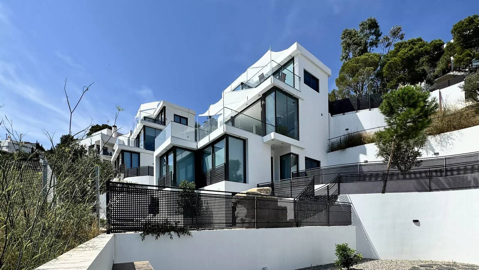 Villa De Lujo 177 Emp con piscina privada in Platja Grifeu, Oberampurien