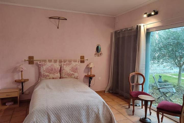 Gîte pour 2 personnes, avec jardin à Pontlevoy - 2