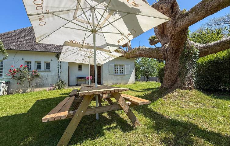 Charmant appartement de 170 m² avec jardin et vue sur le paysage à Payzac in Payzac (Dordogne), Périgord Vert