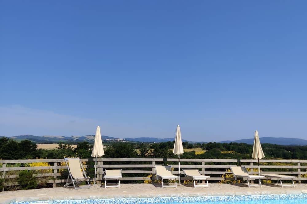 Apartamento entero, \"Leccio\" apartamento en \"La Casina\"  en campo abierto entre Siena y Florencia in Colle di Val d'Elsa, Provincia de Siena