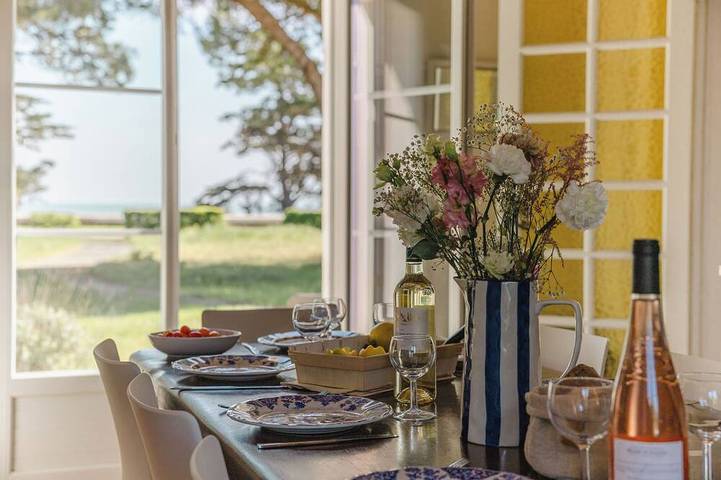 Location de vacances pour 8 personnes dans Plage Les Sables D Or