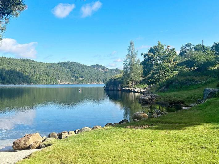 Ferienhaus für 10 Personen, mit Terrasse und Garten, kinderfreundlich in Tvedestrand