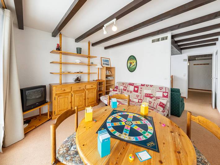 Gîte pour 5 personnes, avec balcon dans Office De Tourisme De Saint Francois Longchamp - 2