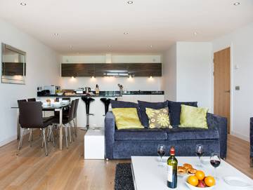 Apartment for 5 People in Newquay, Cornwall, Photo 3