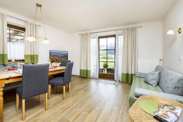 Hütte für 6 Personen, mit Garten und Terrasse sowie Sauna in Flachau