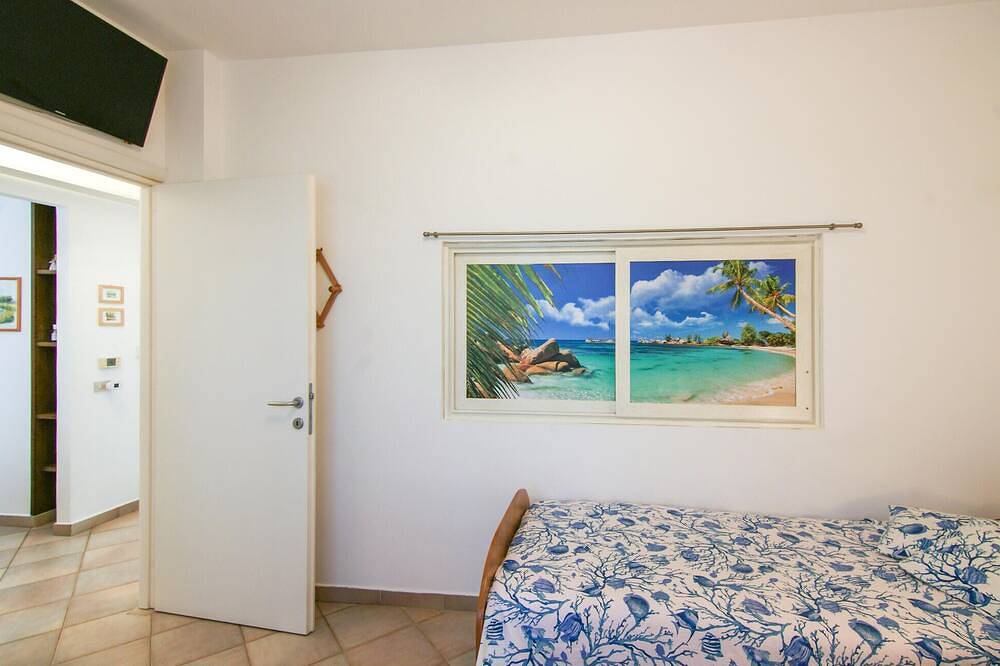 Ganze Wohnung, 2 bedroom gorgeous apartment in Marina di Massa in Massa, Italienische Riviera