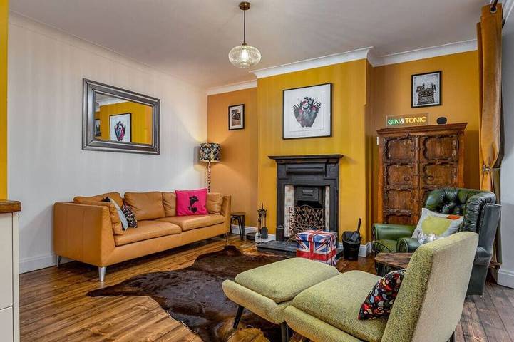 Holiday home for 5 people, with garden in Glasgow