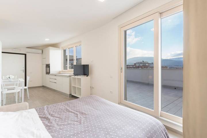 Appartamento per 3 persone, con panorama e balcone a Foligno