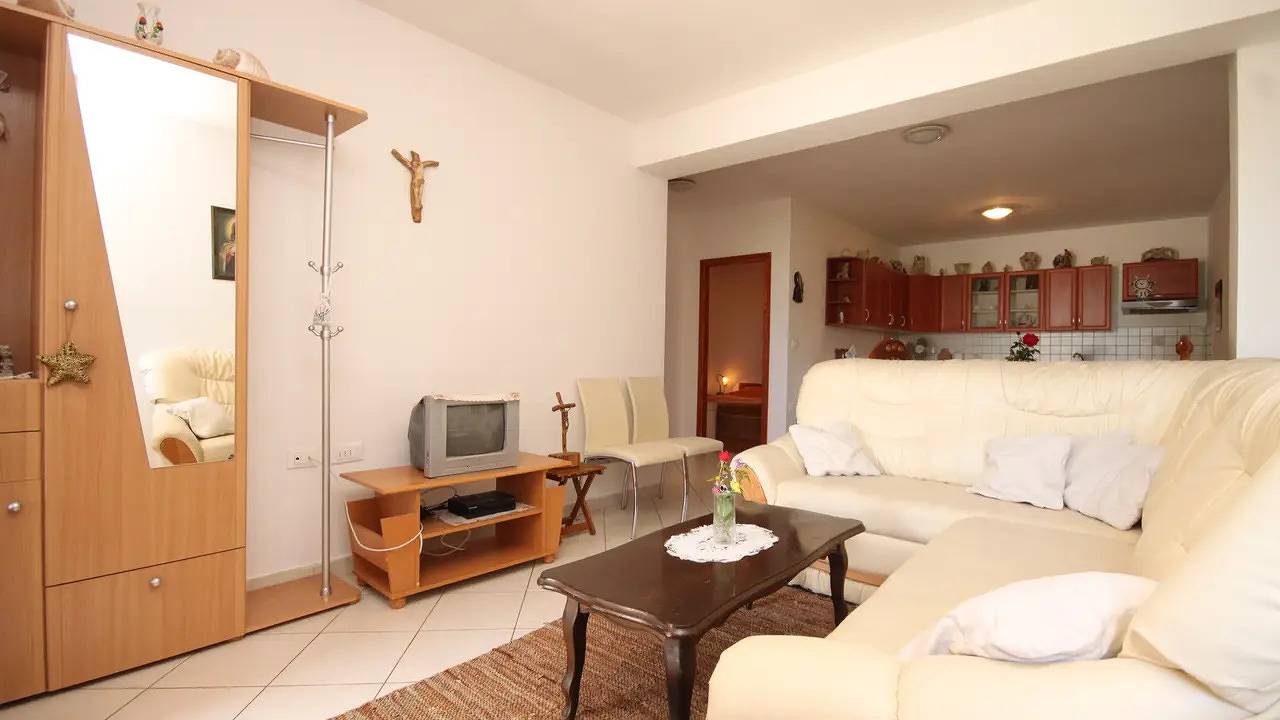 Ganze Ferienwohnung, Ferienwohnung für 4 Personen (54 m²) in Ćunski in Cunski, Lošinj (Kvarner Bucht)