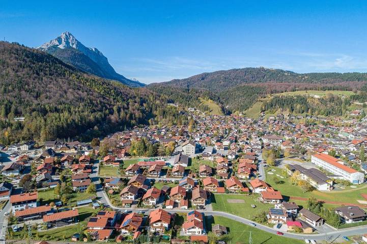 Ferienhaus für 6 Personen, mit Ausblick und Garten, kinderfreundlich im Mittenwald - 4