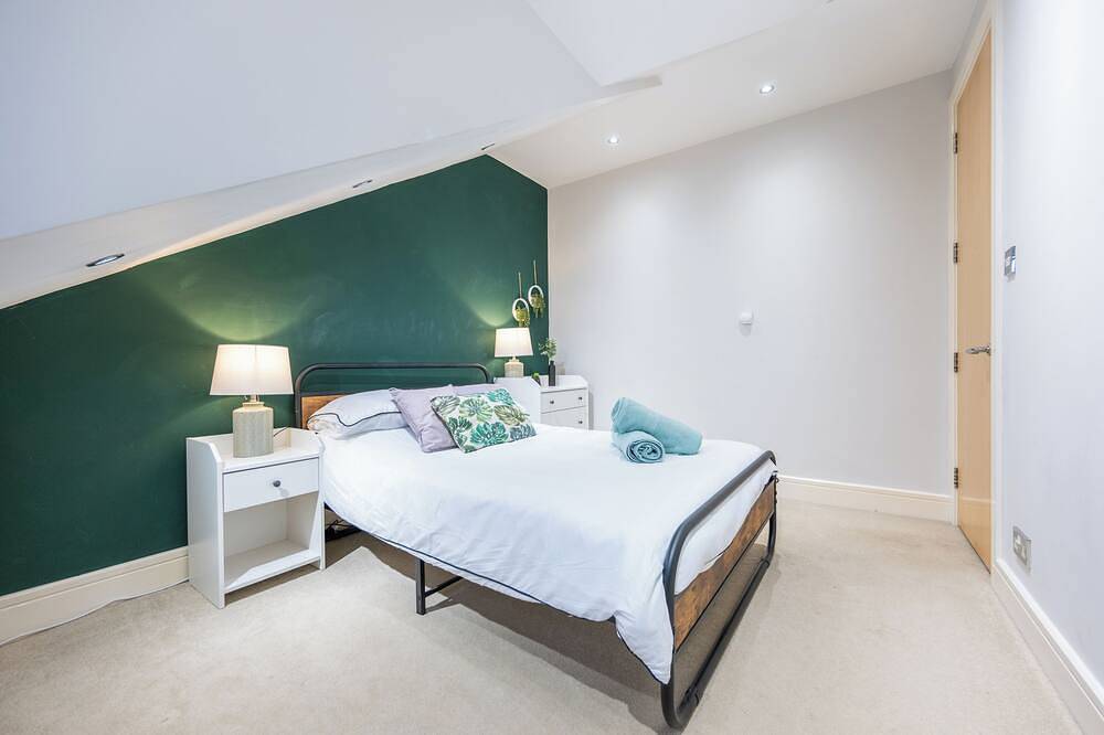 Entire apartment, 2-Bed Flat in Cardiff City Centre / Free Parking in Cardiff, Cardiff region