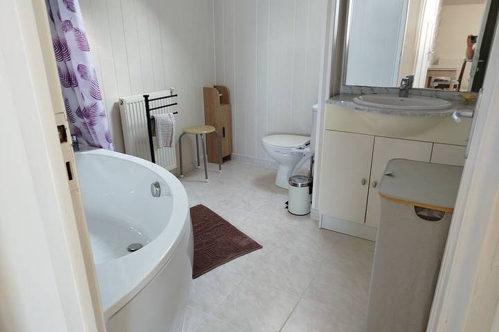 House for 6 people, 500m from the beach and shops.  Pets allowed. in Saint-Lunaire, Saint-Malo region