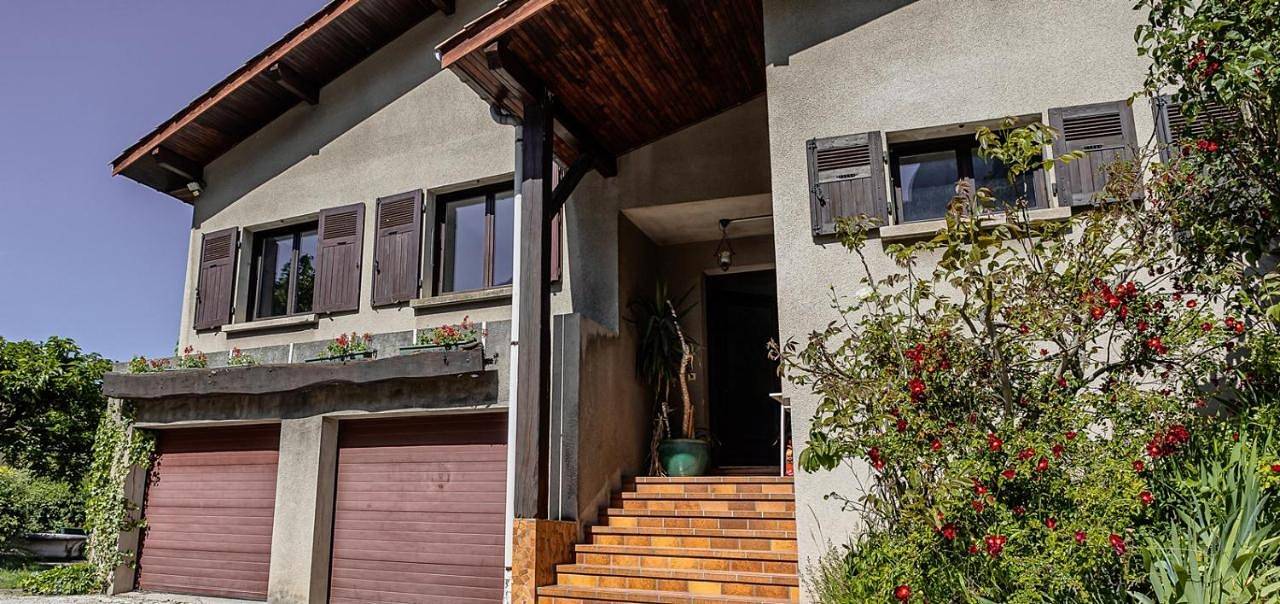Four-Bedroom House in Noyarey, Vercors