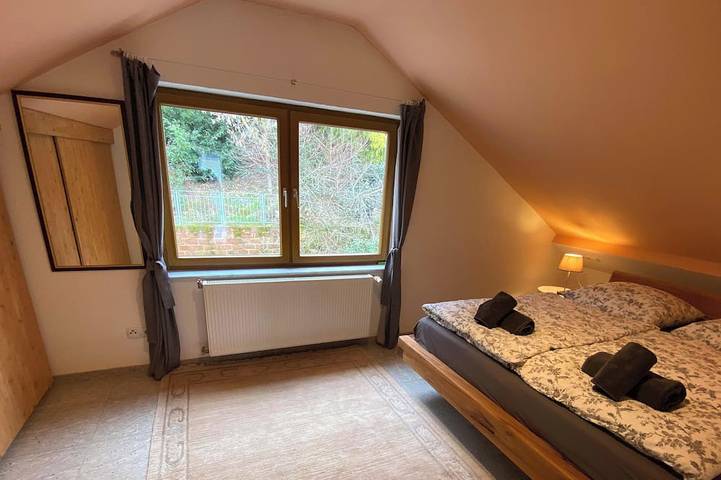 Ganze Wohnung, Ferienwohnung Fernblick Pfalz in Weyher in der Pfalz, Südliche Weinstraße