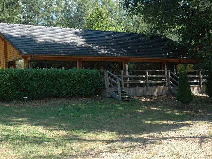 Camping Au Bois de Calais - Landhaus 4 personen - Ferienhaus: Sonntag-Sonntag, 4 Pers. in Tulle und Umgebung